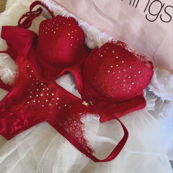 Bras N Things Other - NWOT BRAS N THINGS sz 12B 2 piece lingerie set in Christmas red with diamantes